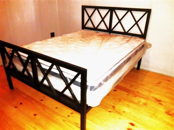 metal steel iron bed image