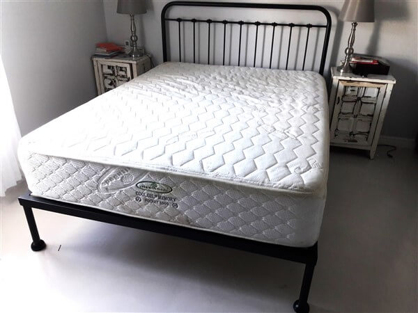 metal steel iron bed image